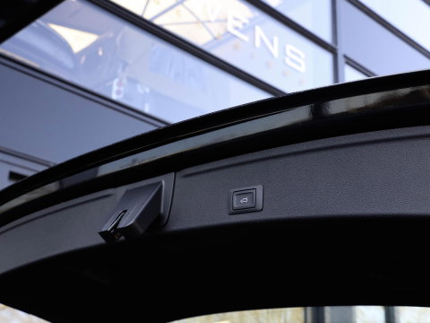 Audi A4 Avant 35 TFSI Sport Edition 150pk | Clima | Trekhaak | Elek Achterklep