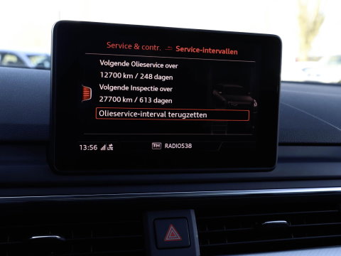 Audi A4 Avant 35 TFSI Sport Edition 150pk | Clima | Trekhaak | Elek Achterklep