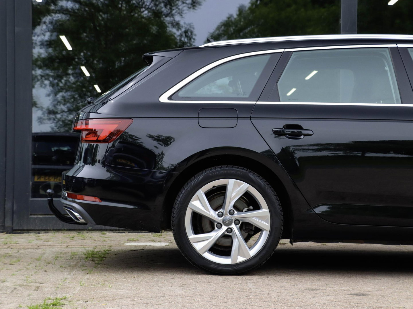 Audi A4 Avant 35 TFSI Sport Edition 150pk | Clima | Trekhaak | Elek Achterklep