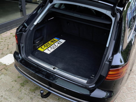 Audi A4 Avant 35 TFSI Sport Edition 150pk | Clima | Trekhaak | Elek Achterklep