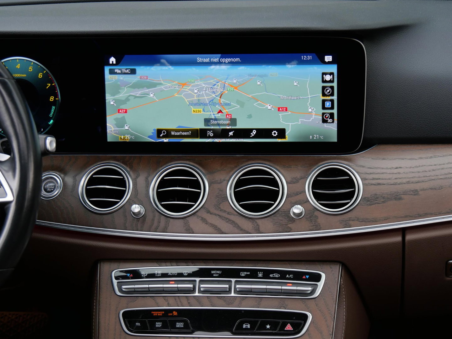 Mercedes-Benz E-Klasse Estate 300e AVANTGARDE/ ADVANTAGE PACK/ BURMESTER/ SCHUIFDAK/