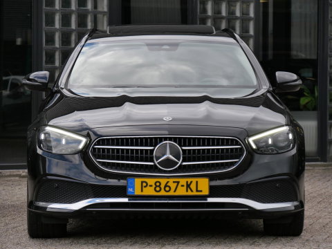 Mercedes-Benz E-Klasse Estate 300e AVANTGARDE/ ADVANTAGE PACK/ BURMESTER/ SCHUIFDAK/