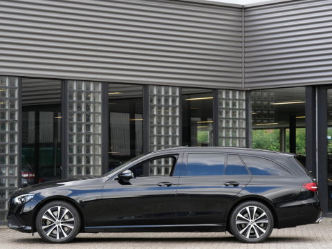 Mercedes-Benz E-Klasse Estate 300e AVANTGARDE/ ADVANTAGE PACK/ BURMESTER/ SCHUIFDAK/