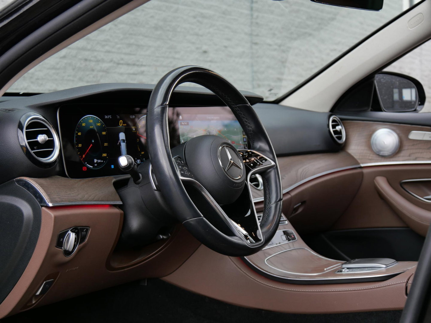 Mercedes-Benz E-Klasse Estate 300e AVANTGARDE/ ADVANTAGE PACK/ BURMESTER/ SCHUIFDAK/