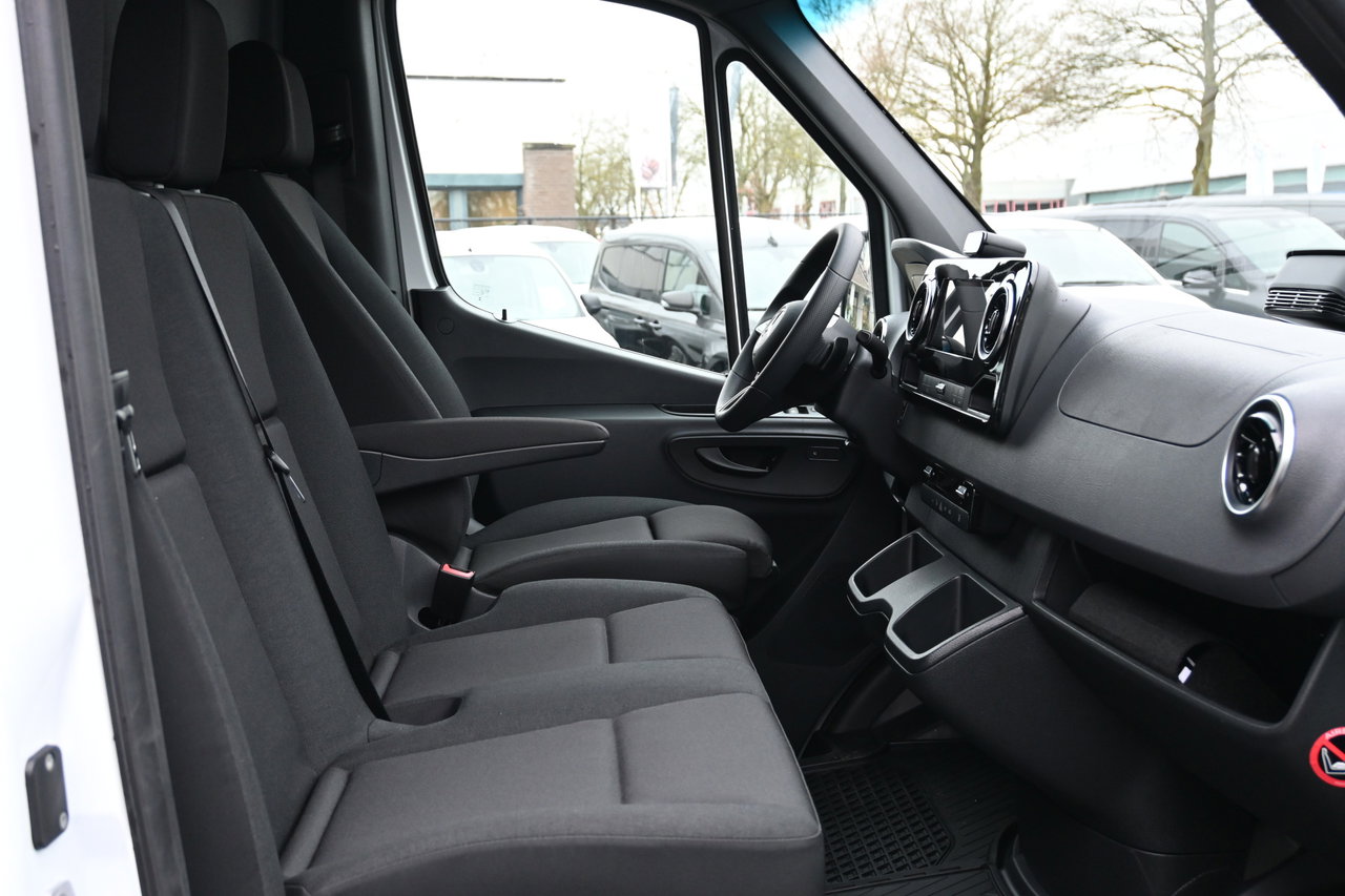 Mercedes-Benz eSprinter