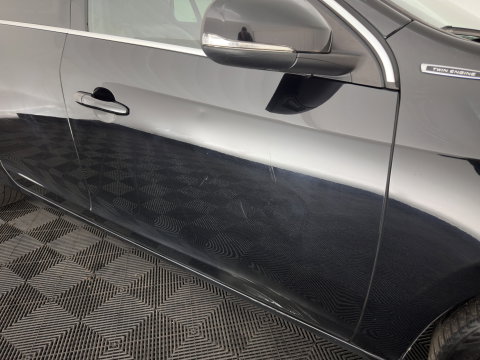 Volvo V60 2.4 D5 Twin Engine Special Edition (INCL.BTW) Aut. *PANO | LEATHER | ADAPTIVE-CRUISE | XENON | BLIS | MEMORY-PACK | CAMERA | HEATED-COMFORTSEATS | NAVI-FULLMAP | PRIVACY-GLASS | ECC | PDC | TOWBAR | 18''ALU*
