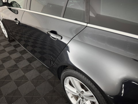 Opel Insignia Sports Tourer 1.6 CDTI EcoFLEX Business+ *LEATHER | XENON | NAVI-FULLMAP | HEATED-COMFORTSEATS | PRIVACY-GLASS | ECC | PDC | CRUISE | 18''ALU*