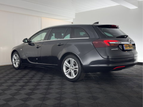 Opel Insignia Sports Tourer 1.6 CDTI EcoFLEX Business+ *LEATHER | XENON | NAVI-FULLMAP | HEATED-COMFORTSEATS | PRIVACY-GLASS | ECC | PDC | CRUISE | 18''ALU*