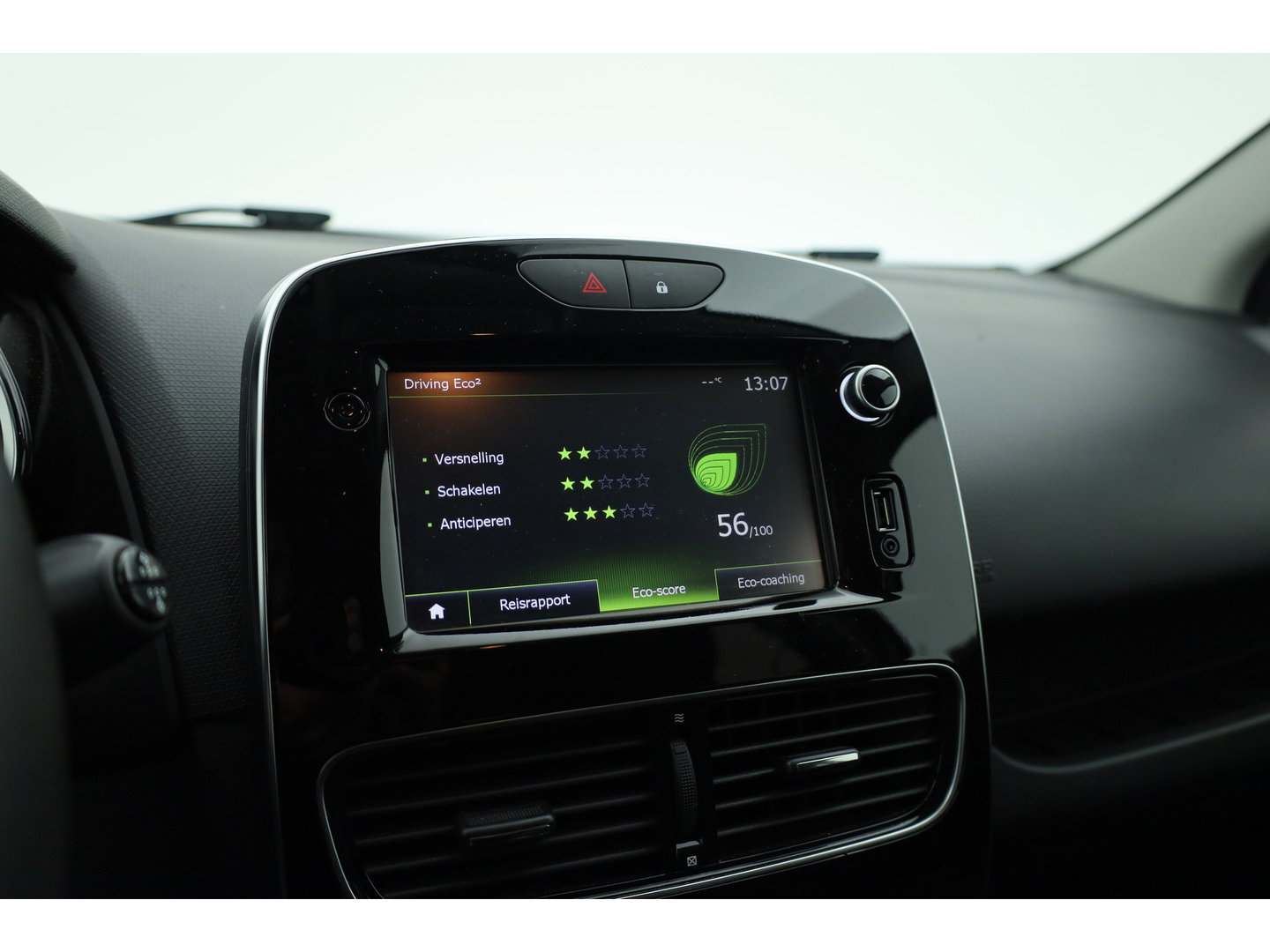 Renault Clio Estate 1.2 TCe Limited 120 pk | Trekhaak | Cruise Control | Bluetooth | Airco | PDC+A | DAB | Navi
