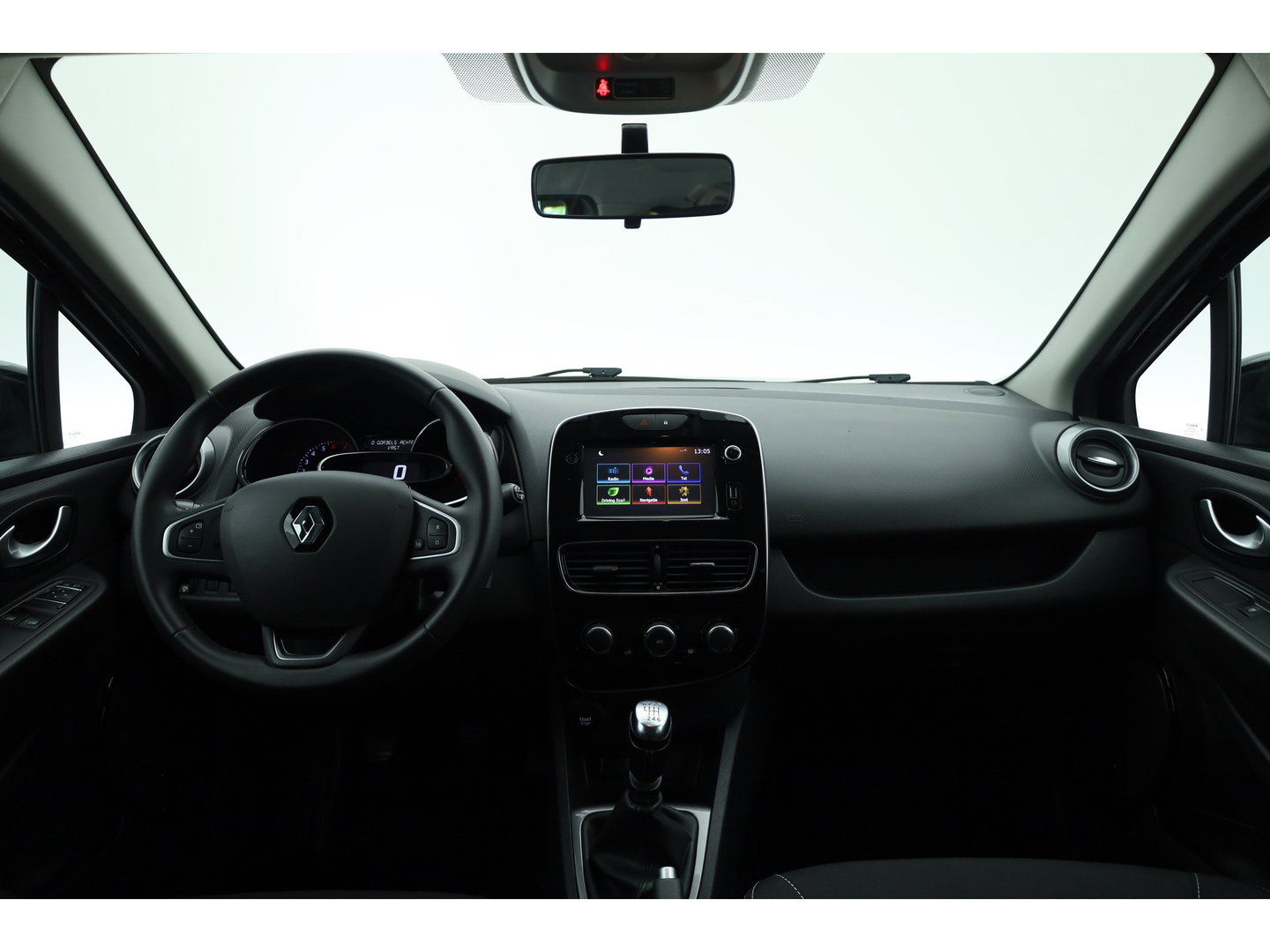 Renault Clio Estate 1.2 TCe Limited 120 pk | Trekhaak | Cruise Control | Bluetooth | Airco | PDC+A | DAB | Navi