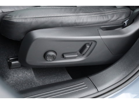 Volvo XC40 1.5 T5 Plug-in hybrid Ultimate Dark | Pano | 360 cam | Leer | ACC | Blis | H&K Audio | Stoel & stuur Verw. | Memory |