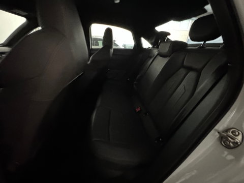 Audi A3 LIMOUSINE 30 TFSI Business edition Keyless|CarPlay