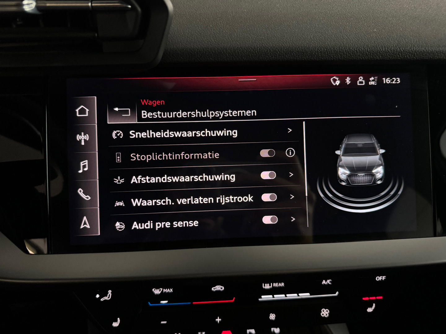 Audi A3 LIMOUSINE 30 TFSI Business edition Keyless|CarPlay