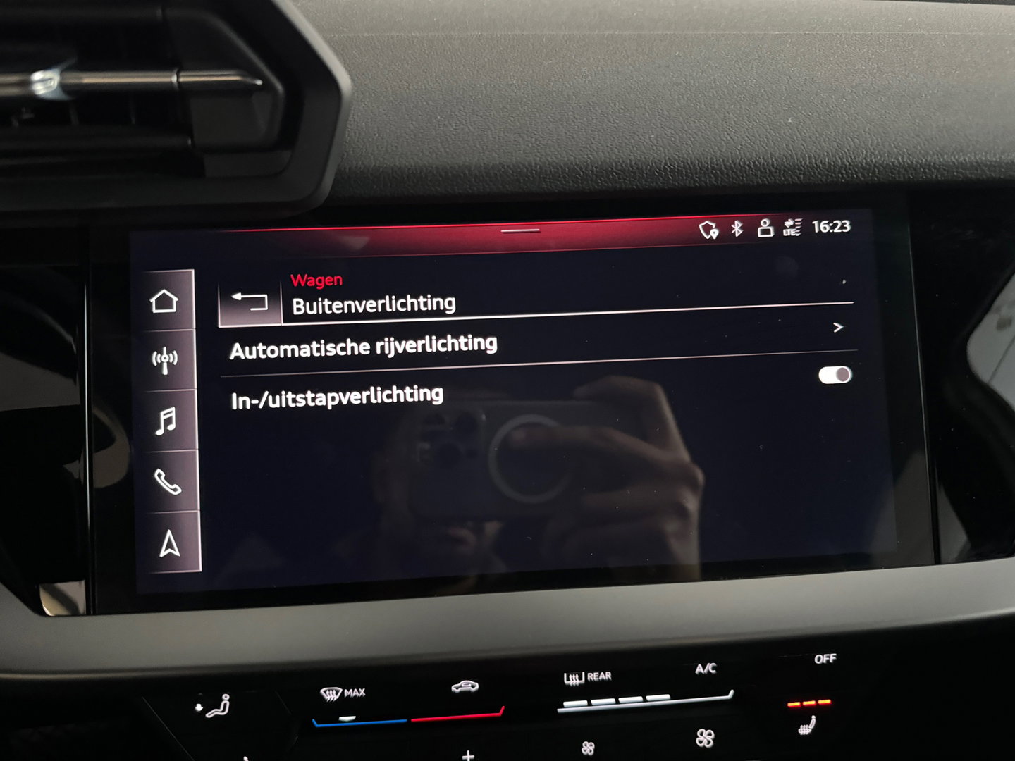 Audi A3 LIMOUSINE 30 TFSI Business edition Keyless|CarPlay