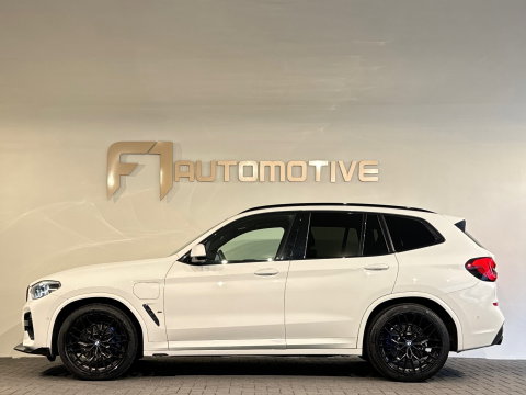 BMW X3 XDrive30e High Executive M Sport H/K|Crystal|Keyless