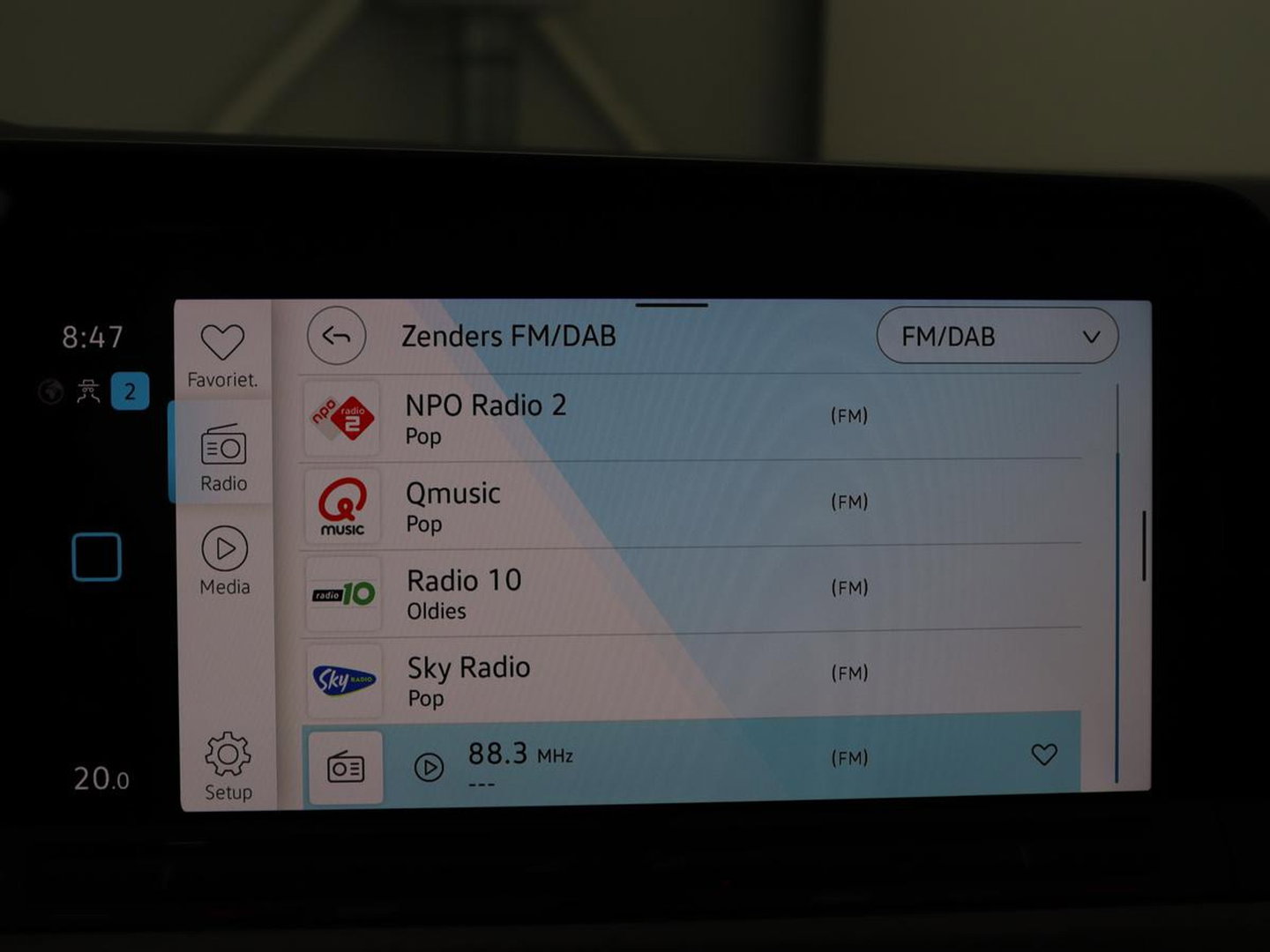 Volkswagen Golf 1.0 TSI Life | Carplay | Adaptive cruise | Navigatie | Parkeerhulp | Full LED | Climate control | DAB | Bluetooth | Digital cockpit