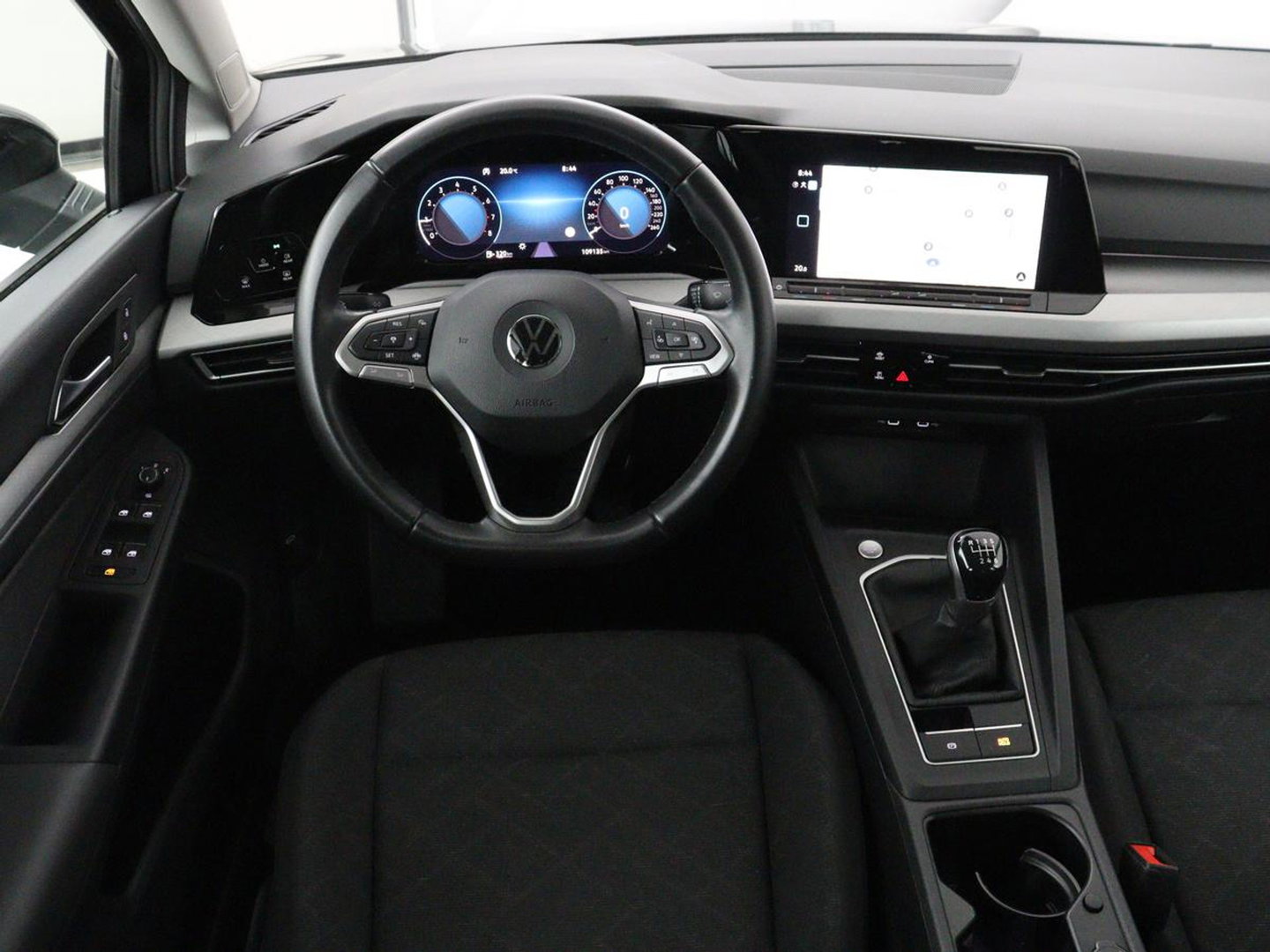 Volkswagen Golf 1.0 TSI Life | Carplay | Adaptive cruise | Navigatie | Parkeerhulp | Full LED | Climate control | DAB | Bluetooth | Digital cockpit