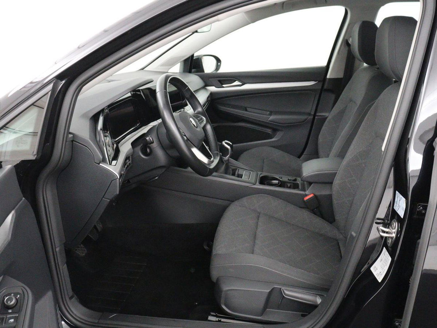 Volkswagen Golf 1.0 TSI Life | Carplay | Adaptive cruise | Navigatie | Parkeerhulp | Full LED | Climate control | DAB | Bluetooth | Digital cockpit