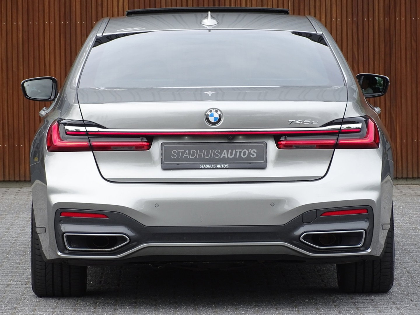 BMW 7 Serie 745e 394PK M-Sport / Individual / Laser / 360° / Harman Kardon