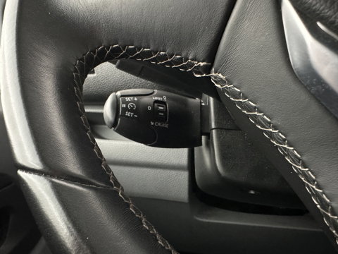 Peugeot e-Expert Standard Premium 75 kWh [3-Fase] {SOH-94%} Aut. *CARPLAY | CAMERA | AIRCO | COMFORT-SEATS | DAB+ | PDC | CRUISE*