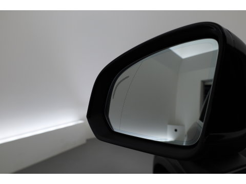 Volvo XC40 1.5 T5 Plug-in hybrid Plus Bright | Facelift | ACC | 360 camera | Elek. Stoelen | Blis | Stoel + stuurverw. | Tailord Wool