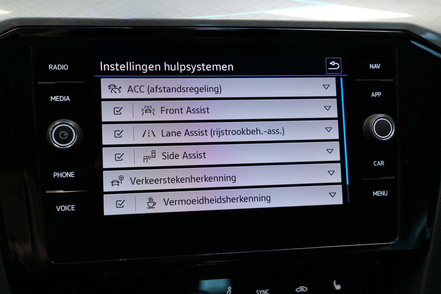 Volkswagen Passat Variant 1.4 TSI PHEV GTE Business ACC Massage Camera Stoelverwarming 24 Maanden garantie* (Vraag naar de voorwaarden)