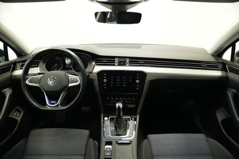 Volkswagen Passat Variant 1.4 TSI PHEV GTE Business ACC Massage Camera Stoelverwarming 24 Maanden garantie* (Vraag naar de voorwaarden)