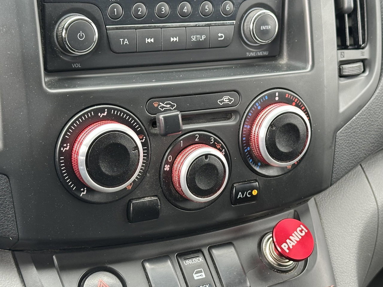 Nissan NV200