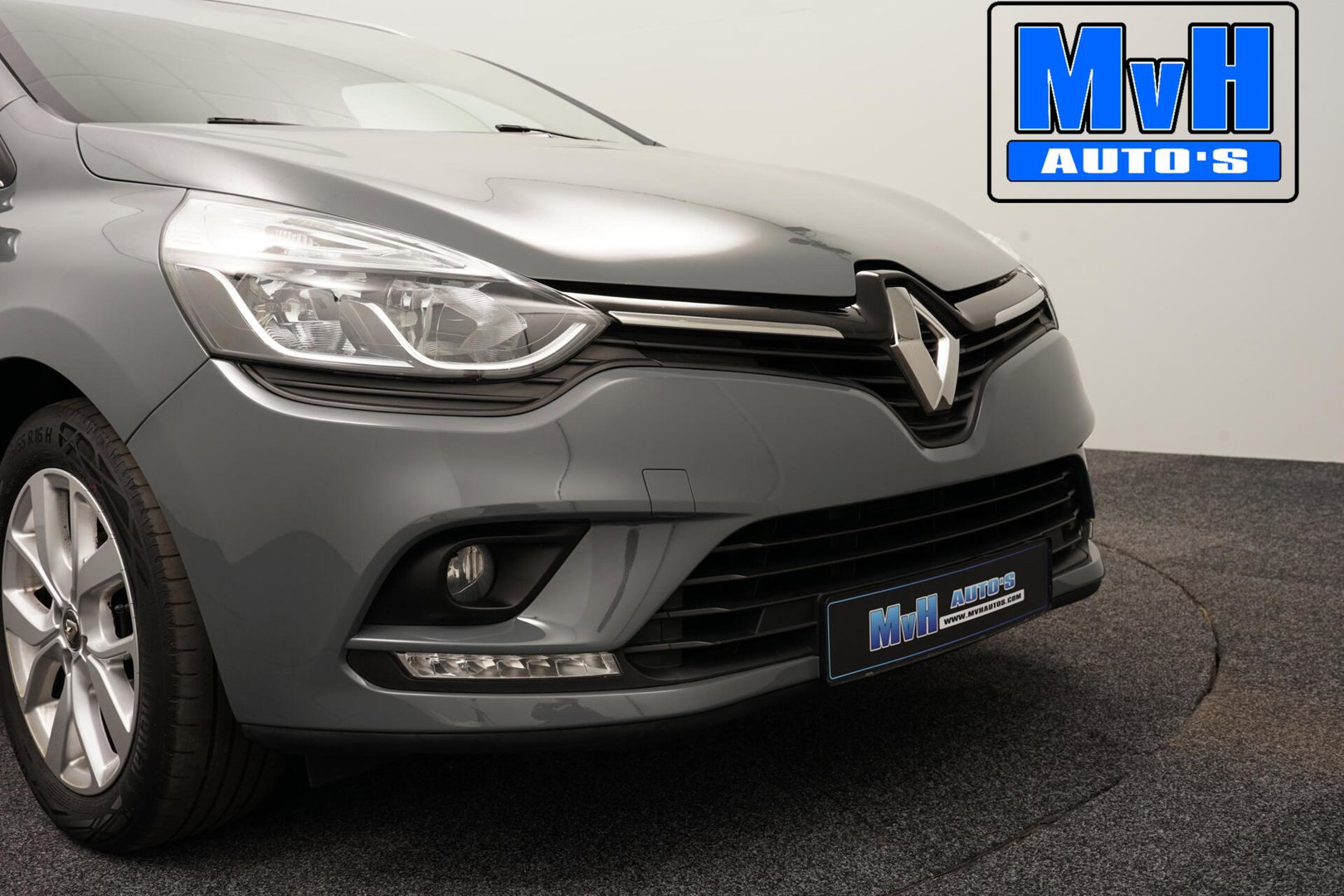 Renault Clio Estate 0.9 TCe Limited|TREKHAAK|CARPLAY|CRUISE