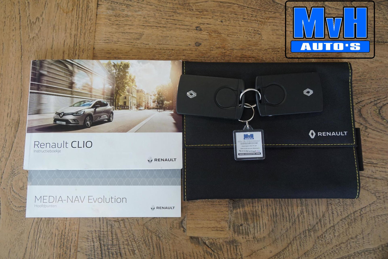 Renault Clio Estate 0.9 TCe Limited|TREKHAAK|CARPLAY|CRUISE