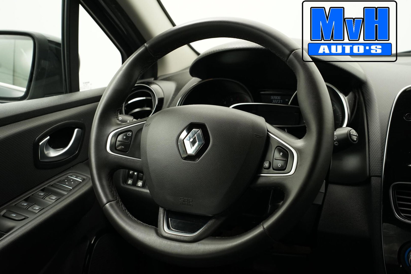 Renault Clio Estate 0.9 TCe Limited|TREKHAAK|CARPLAY|CRUISE