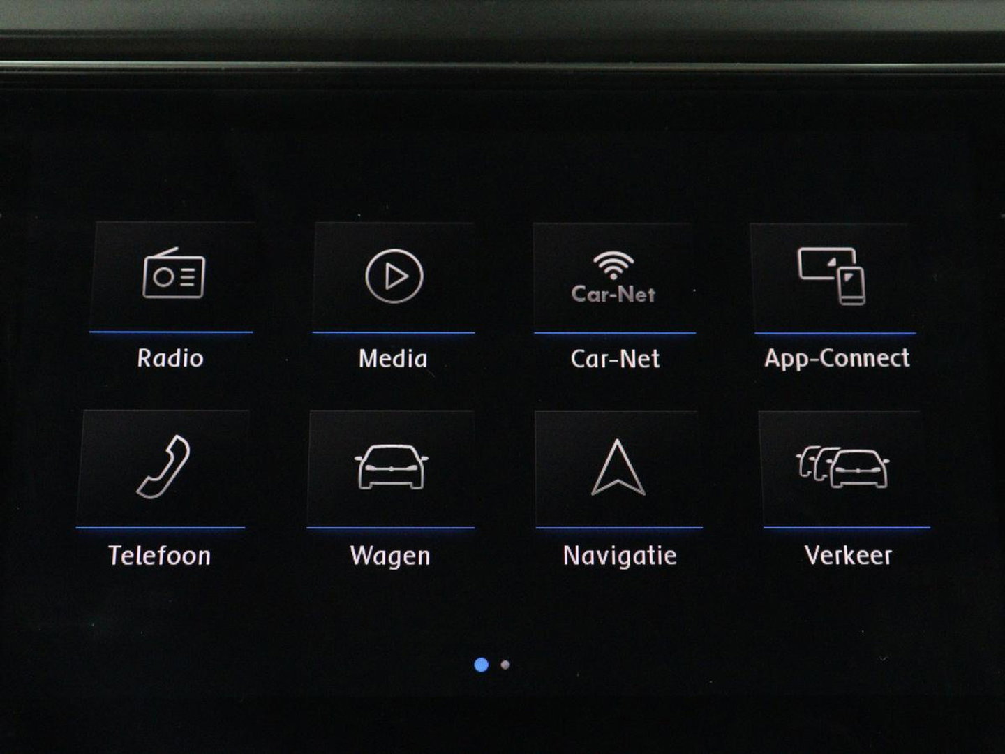 Volkswagen T-Roc 1.5 TSI Style Business | Trekhaak | Stoelverwarming | Camera | Carplay | Adaptive cruise | Navigatie | Parkeerhulp | DAB | Bluetooth | Climate control
