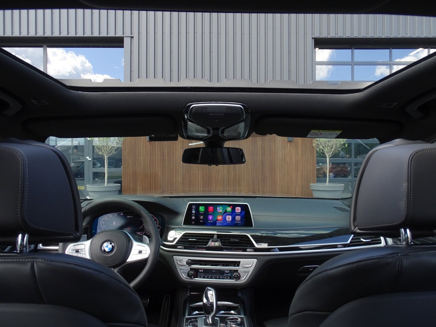 BMW 7 Serie 745e 394PK M-Sport / Individual / Laser / 360° / Harman Kardon