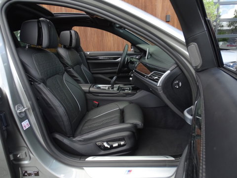 BMW 7 Serie 745e 394PK M-Sport / Individual / Laser / 360° / Harman Kardon
