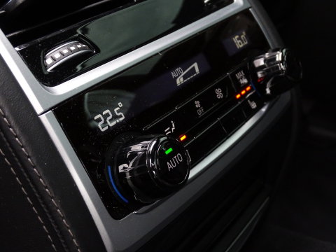 BMW 7 Serie 745e 394PK M-Sport / Individual / Laser / 360° / Harman Kardon