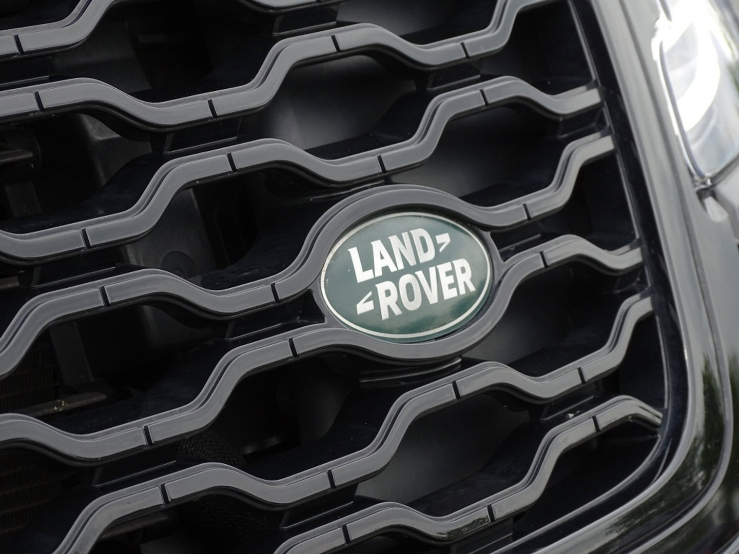 Land Rover Range Rover Velar P400e 404PK Hybrid S / 2023 / Meridian / Narvik Edit. / LED