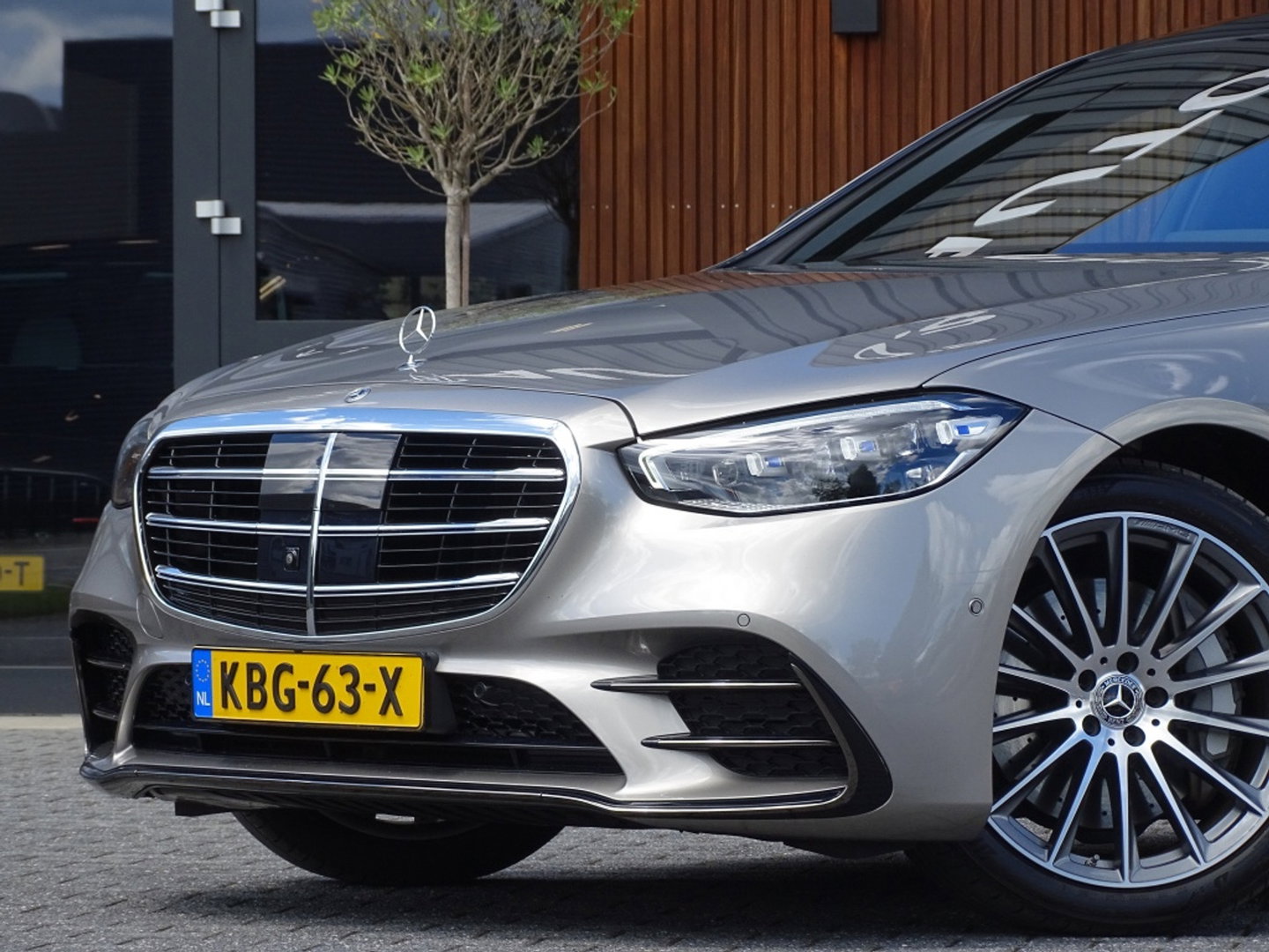 Mercedes-Benz S-Klasse 580 e 4M 510PK Lang AMG Designo / Burmester / carbon / VIP