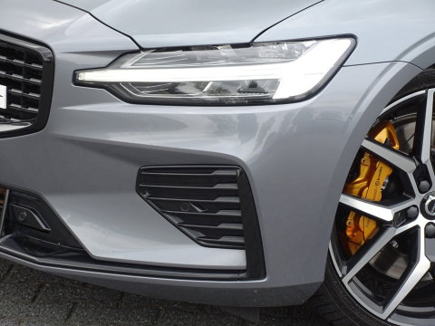 Volvo S60 T8 Polestar 405PK AWD / Harman Kardon / Brembo