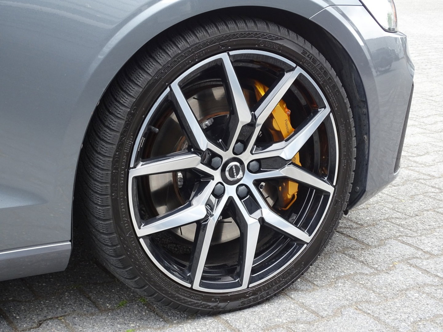Volvo S60 T8 Polestar 405PK AWD / Harman Kardon / Brembo