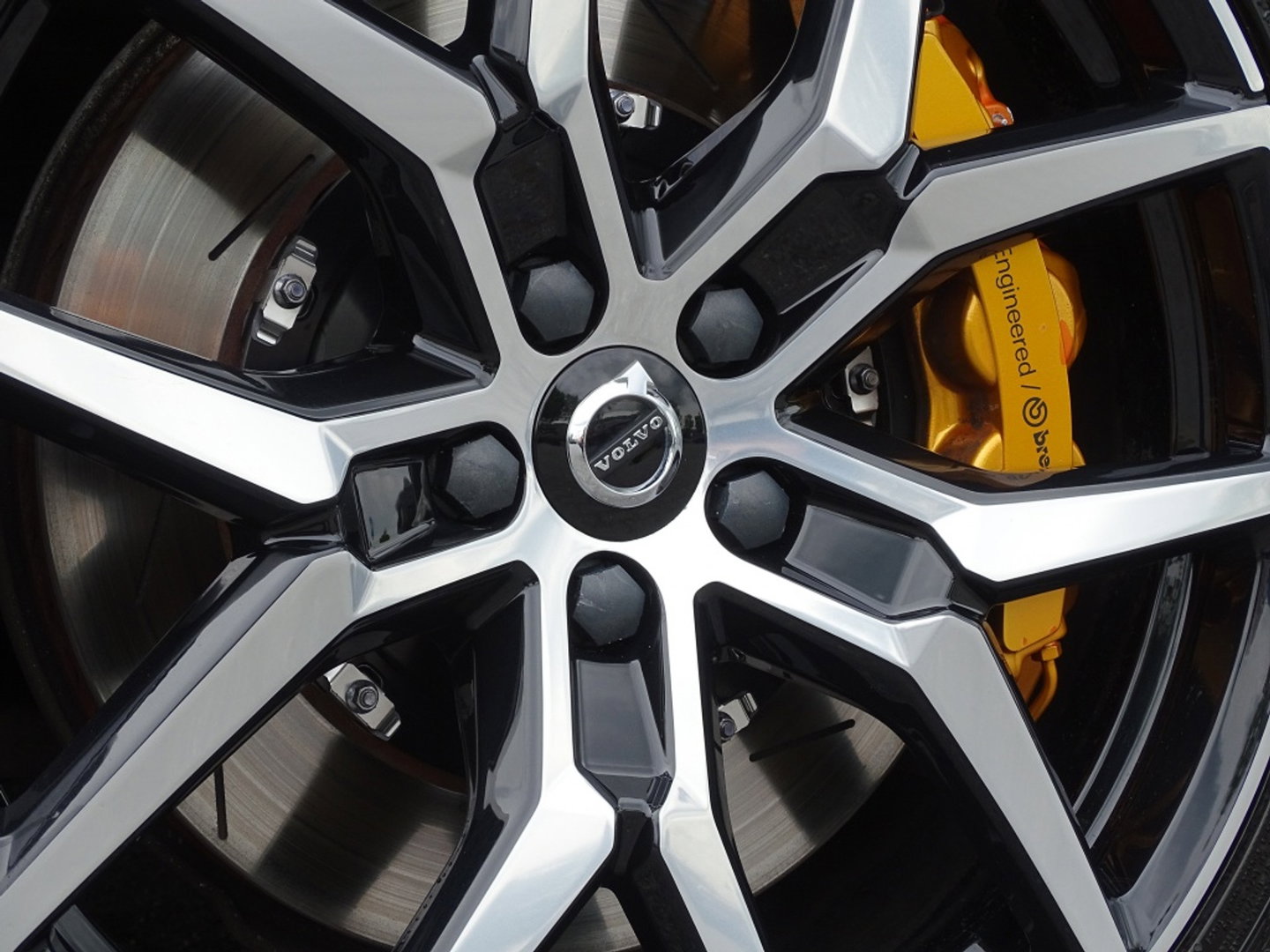 Volvo S60 T8 Polestar 405PK AWD / Harman Kardon / Brembo