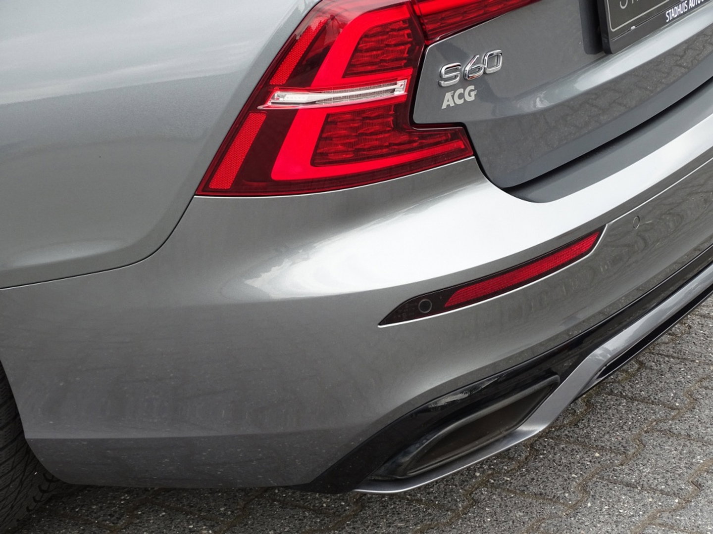 Volvo S60 T8 Polestar 405PK AWD / Harman Kardon / Brembo