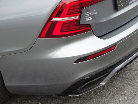 Volvo S60 T8 Polestar 405PK AWD / Harman Kardon / Brembo