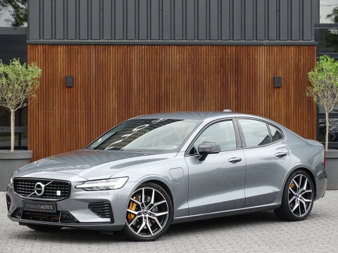 Volvo S60 T8 Polestar 405PK AWD / Harman Kardon / Brembo