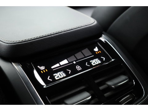 Volvo XC90 T8 Recharge Plus Dark | SOH 97,3% | Long Range | Pilot Assist | Memory seats | 4x Stoelverw. | H&K Audio | Leder | Nav + CarPlay | Keyless | 21''
