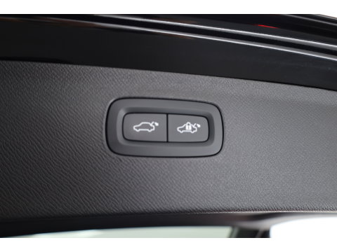 Volvo XC90 T8 Recharge Plus Dark | SOH 97,3% | Long Range | Pilot Assist | Memory seats | 4x Stoelverw. | H&K Audio | Leder | Nav + CarPlay | Keyless | 21''