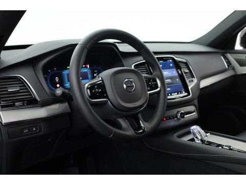 Volvo XC90 T8 Recharge Plus Dark | SOH 97,3% | Long Range | Pilot Assist | Memory seats | 4x Stoelverw. | H&K Audio | Leder | Nav + CarPlay | Keyless | 21''