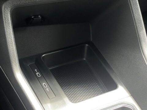 Volkswagen Caddy Cargo Maxi 2.0 TDI | Trekhaak | LED | Achterdeuren | Parkeersensoren | Cruise Control | DAB | Stop&GO |