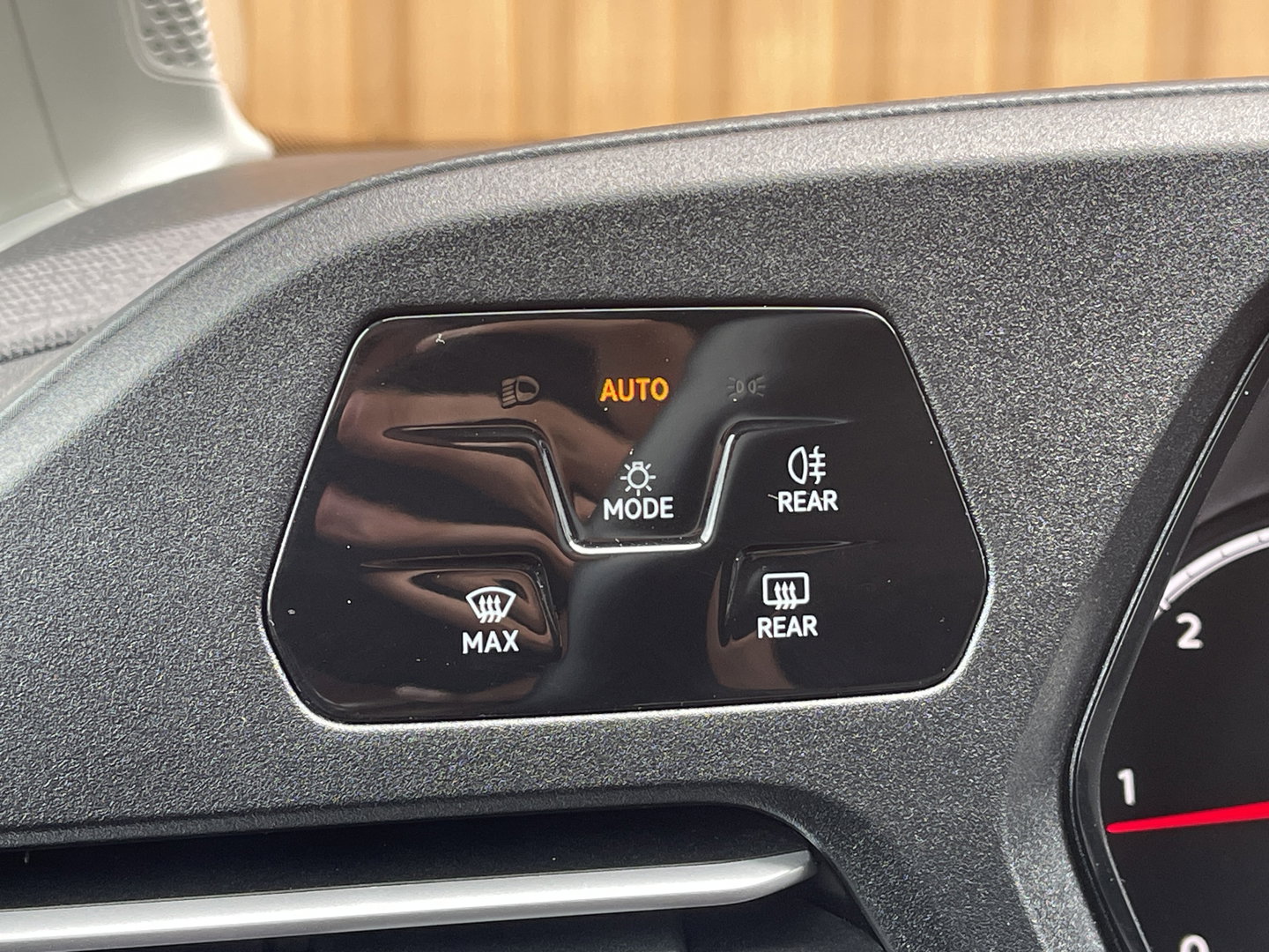 Volkswagen Caddy Cargo Maxi 2.0 TDI | Trekhaak | LED | Achterdeuren | Parkeersensoren | Cruise Control | DAB | Stop&GO |