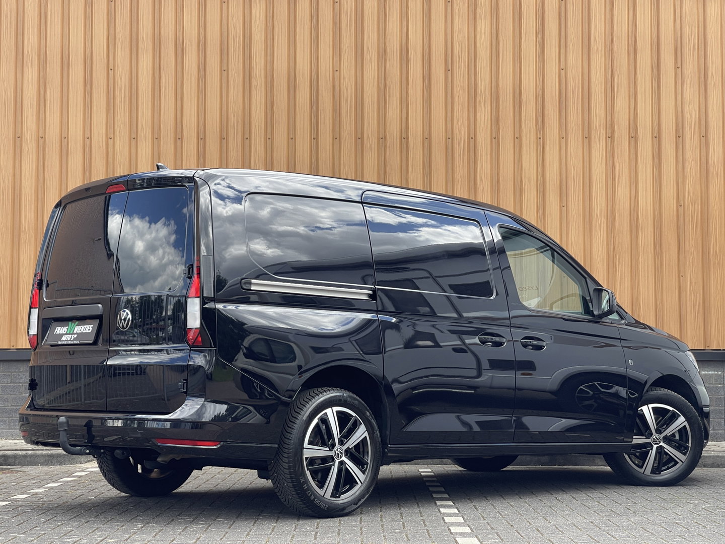 Volkswagen Caddy Cargo Maxi 2.0 TDI | Trekhaak | LED | Achterdeuren | Parkeersensoren | Cruise Control | DAB | Stop&GO |