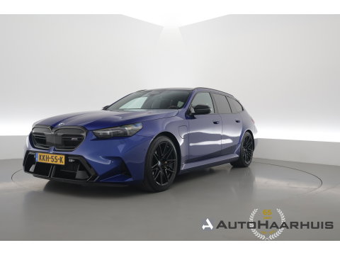 BMW 5 Serie Touring M5 727pk | Rijklaar! | Ultimate Pack | Keramisch | Bowers & Wilkins | M Marina Bay | Pano | Carbon